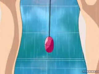 Gražu mažai anime cat jaunas ponia su terrific papai vaidina su a vibratorius į as dušas ir sucks didelis putz