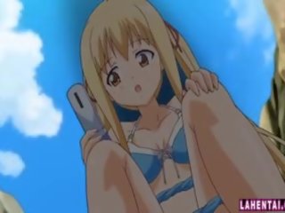 Blond hentai mieze saugt und wird gefickt auf die strand