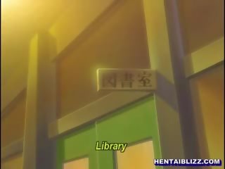 Δεμένα hentai κορίτσι σκληρά poking σε ο βιβλιοθήκη δωμάτιο