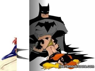 Batman ใกล้ ไปยัง catwoman และ batgirl เซ็กซ์