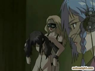 Skrępowane hentai ciężko pieprzony przez shemale anime