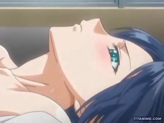 Enchanteur hentaï l'anime écolière molested et baisée