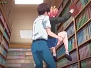 Teenager anime schüler wird geschraubt im bibliothek
