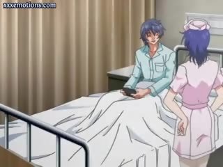 Anime jururawat perempuan mendapat peju