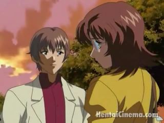 Coklat berambut anime lassie dalam glbooties memberikan felatio kepada yang keras sehingga lelaki dalam tthis bab taman