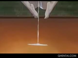 Hentai školáčka v obrovský kozy dostane ju vlhké pička smashed v laná