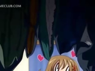 L'anime gymnaste obtient seins et cul frotté en fermer