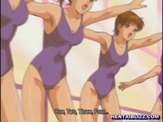 Badedrakt japansk hentai selv- onanering i den svømming p